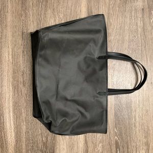 Stella & Dot Reversible Voyager Tote